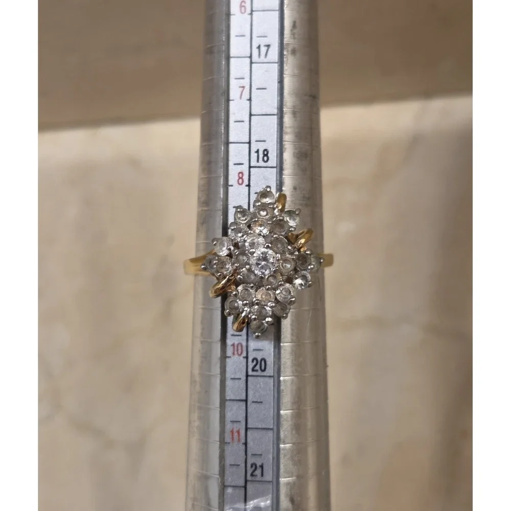 Vintage 18KGE Waterfall Cluster Cocktail Ring Size 9‎